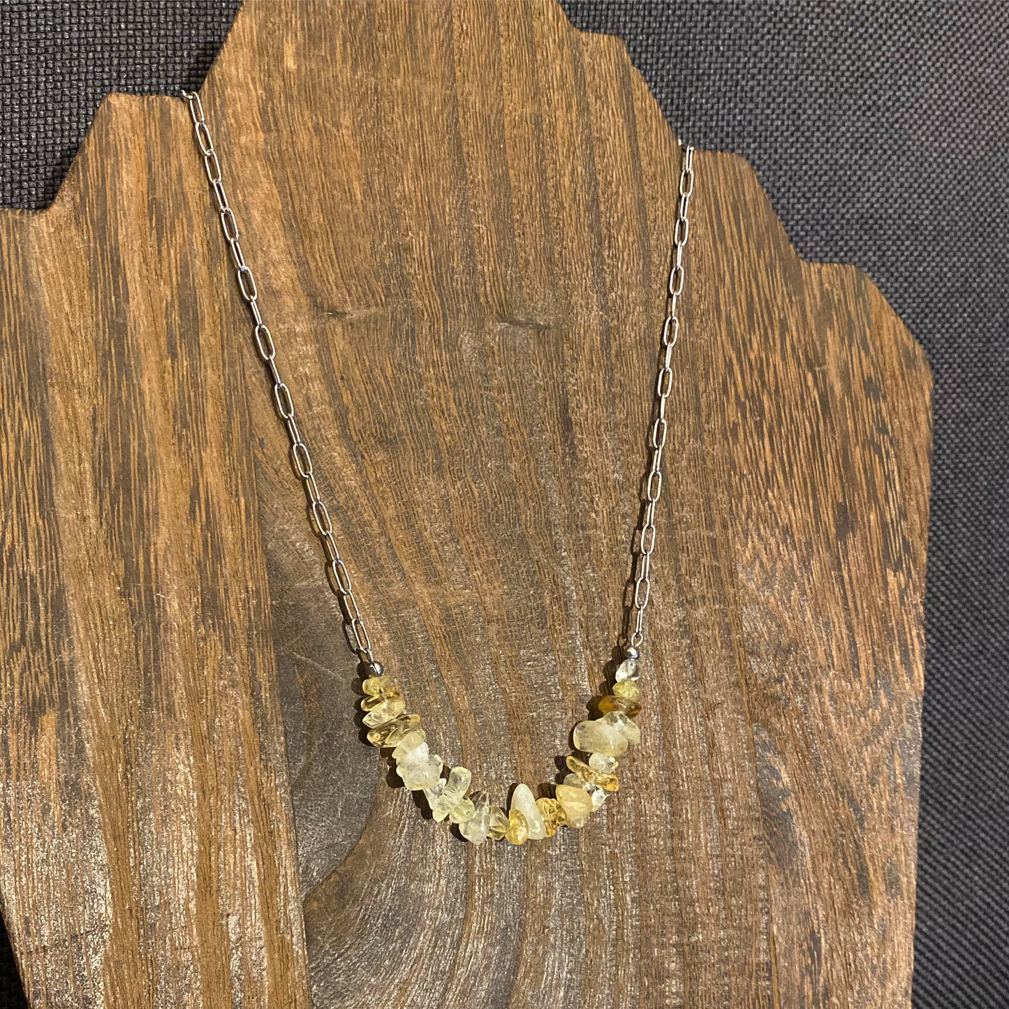 Citrine Pebble Chip Bead Necklace