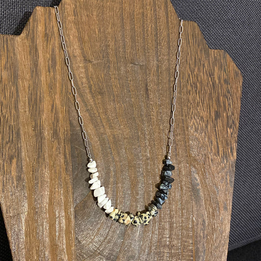 Neutral Chip Necklace